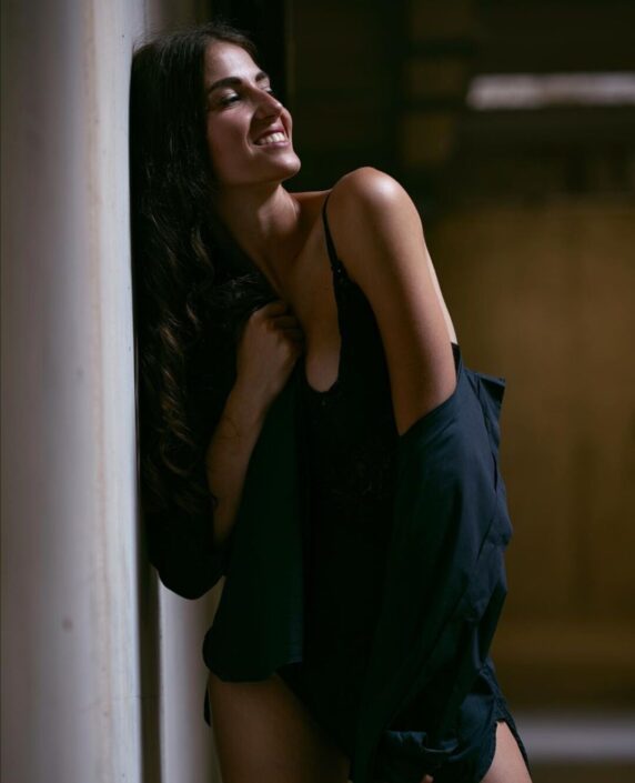 Agenzia Modelle Brescia • GESSICA V • WOMEN, Fotomodella Legs / Hand, Fotomodella Over 30, Fotomodella Over 20
