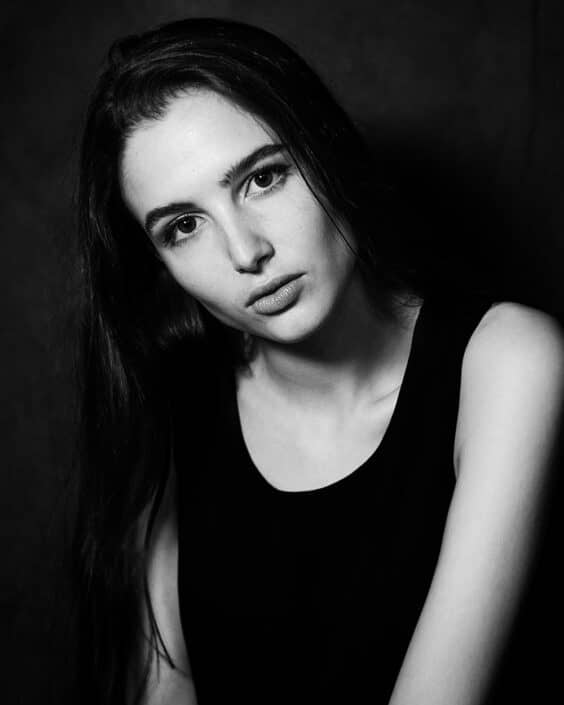 Agenzia Modelle Brescia • CLIZIA S • DEVELOPMENT, Fotomodella Legs / Hand, Fotomodella Over 20