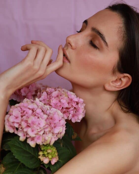 Agenzia Modelle Brescia • CLIZIA S • DEVELOPMENT, Fotomodella Legs / Hand, Fotomodella Over 20