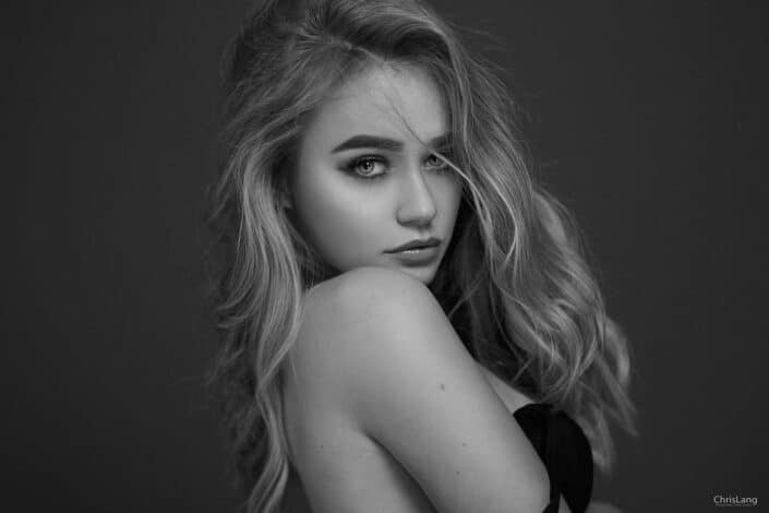 Agenzia Modelle Brescia • MORGAN S • NEW FACES, Fotomodella Over 20, Fotomodella