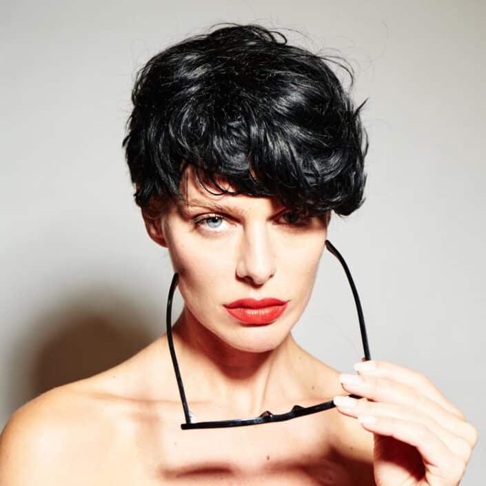 Agenzia Modelle Brescia • ALESSANDRA T • Fotomodella Influencer, WOMEN, Fotomodella Di Colore, Fotomodella Over 30