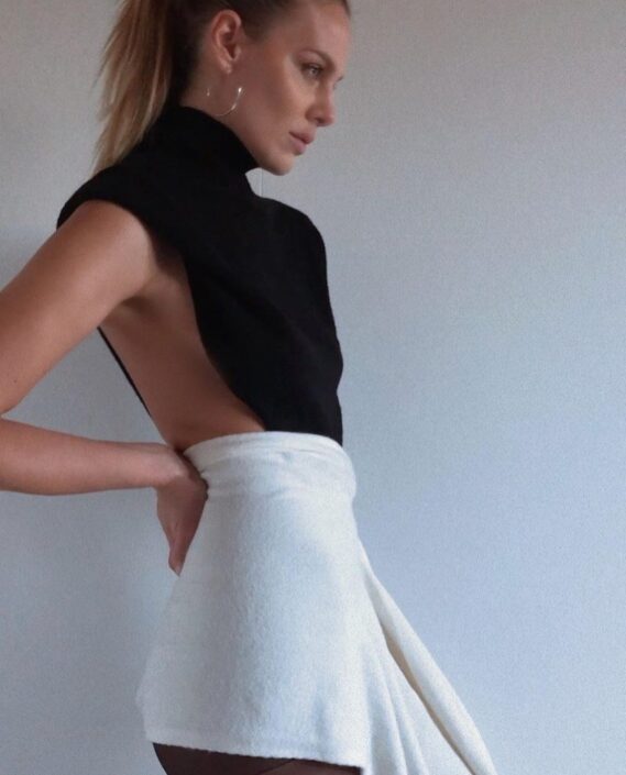 Agenzia Modelle Brescia • ALESSANDRA T • Fotomodella Influencer, WOMEN, Fotomodella Di Colore, Fotomodella Over 30