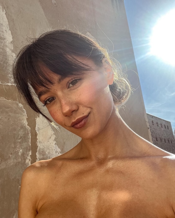 Agenzia Modelle Brescia &bull; ALBERTINE N &bull; Fotomodella Influencer, WOMEN