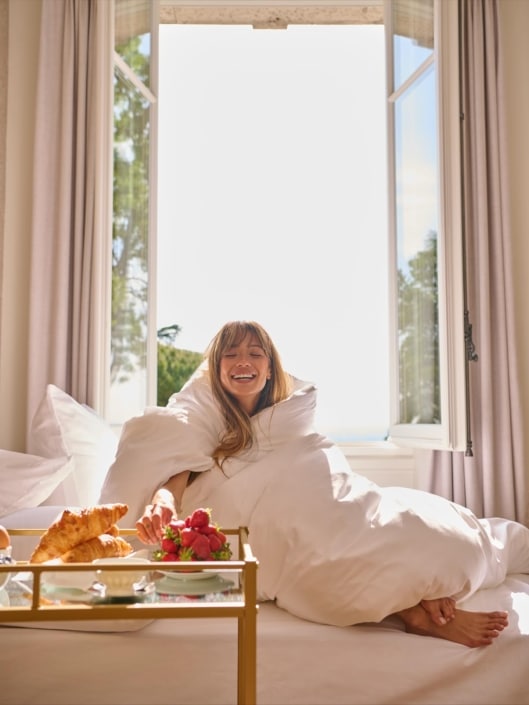 Agenzia Modelle Brescia &bull; ALBERTINE N &bull; Fotomodella Influencer, WOMEN