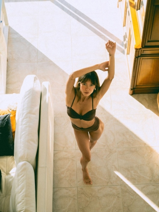 Agenzia Modelle Brescia &bull; ALBERTINE N &bull; Fotomodella Influencer, WOMEN
