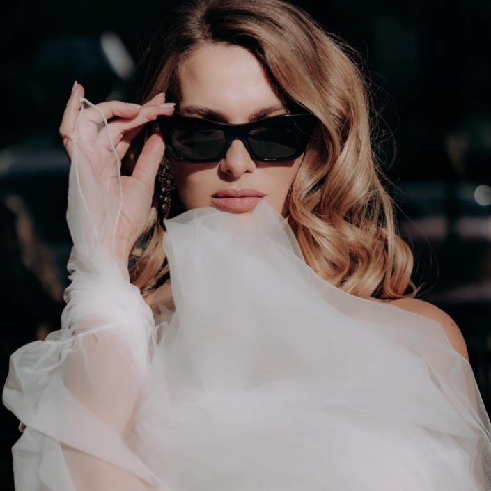 Agenzia Modelle Brescia • ALESSANDRA T • Fotomodella Influencer, WOMEN, Fotomodella Di Colore, Fotomodella Over 30