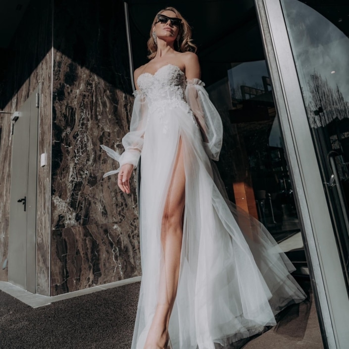 Agenzia Modelle Brescia • ALESSANDRA T • Fotomodella Influencer, WOMEN, Fotomodella Di Colore, Fotomodella Over 30