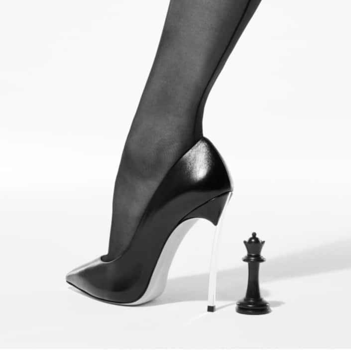 Agenzia Modelle Brescia • ALEXANE D • Fotomodella Influencer, WOMEN, Fotomodella Over 20, PIEDE/SHOES 37