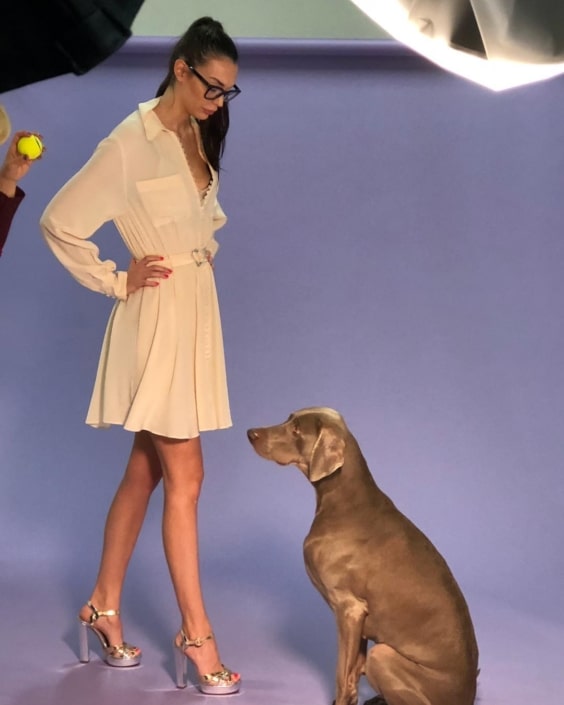 Agenzia Modelle Brescia • ALEXANE D • Fotomodella Influencer, WOMEN, Fotomodella Over 20, PIEDE/SHOES 37