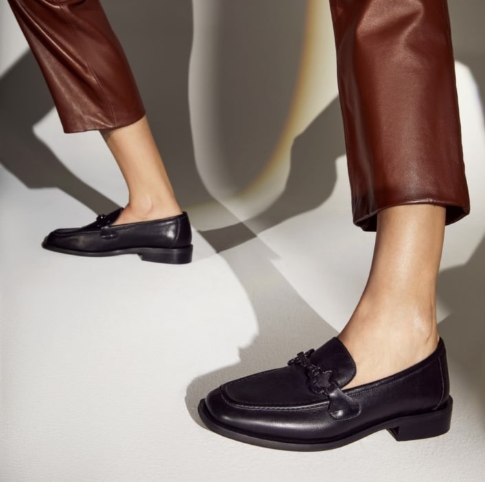 Agenzia Modelle Brescia • ALEXANE D • Fotomodella Influencer, WOMEN, Fotomodella Over 20, PIEDE/SHOES 37