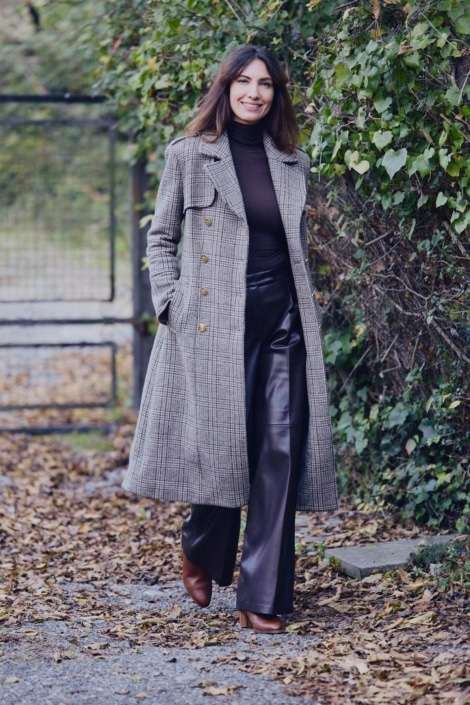 Agenzia Modelle Brescia &bull; ALEXIA F &bull; SILVER, Fotomodella Over 40, Fotomodella Over 50, Fotomodella Over 60, Fotomodella Over 70