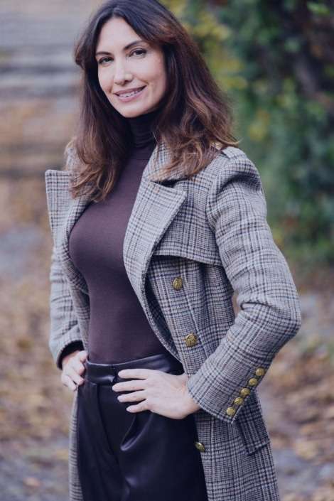 Agenzia Modelle Brescia &bull; ALEXIA F &bull; SILVER, Fotomodella Over 40, Fotomodella Over 50, Fotomodella Over 60, Fotomodella Over 70