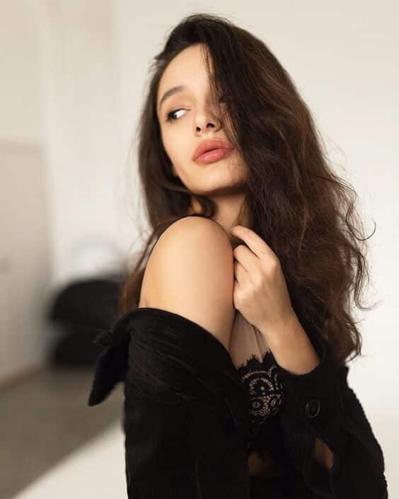 Agenzia Modelle Brescia • ANASTASIYA D • NEW FACES, Fotomodella Over 20, Fotomodello Under 18, Fotomodella