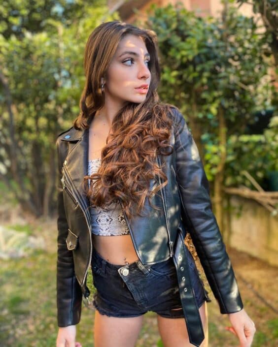 Agenzia Modelle Brescia • ANGHELINA D • NEW FACES, Fotomodella Over 20, Fotomodello Under 18, Fotomodella