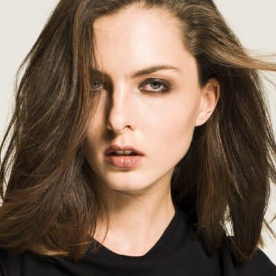 Agenzia Modelle Brescia &bull; AURORA F &bull; Donna