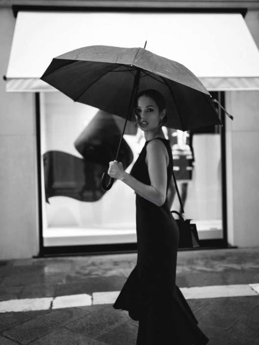 Agenzia Modelle Brescia &bull; ARINA B &bull; Fotomodella Influencer, WOMEN, Fotomodella Over 20, PIEDE/SHOES 37