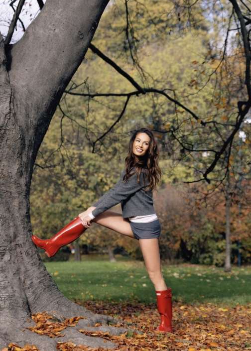 Agenzia Modelle Brescia &bull; ARINA B &bull; Fotomodella Influencer, WOMEN, Fotomodella Over 20, PIEDE/SHOES 37