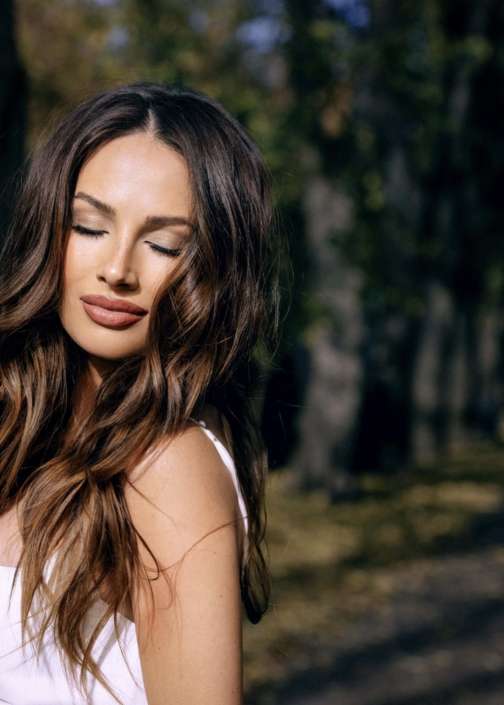 Agenzia Modelle Brescia &bull; ARINA B &bull; Fotomodella Influencer, WOMEN, Fotomodella Over 20, PIEDE/SHOES 37