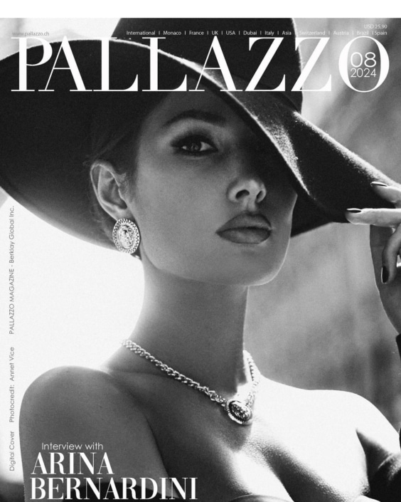 Agenzia Modelle Brescia • ARINA B • Fotomodella Influencer, WOMEN, Fotomodella Over 20, PIEDE/SHOES 37