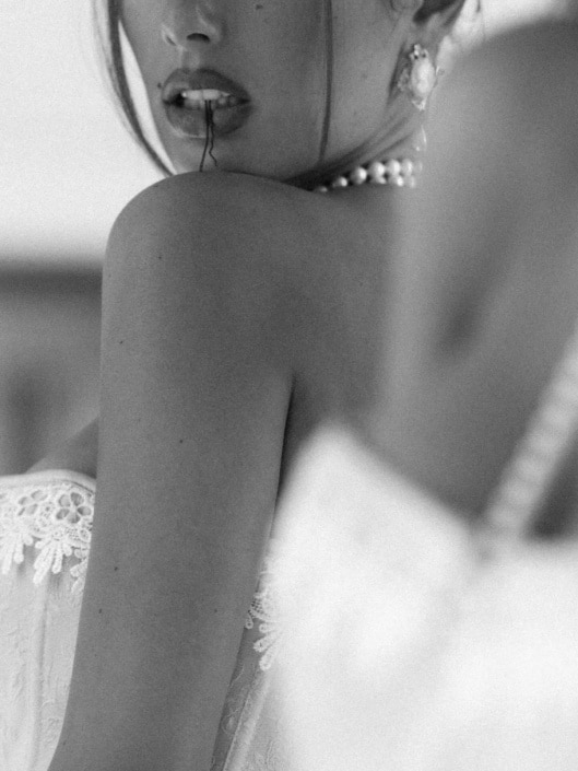 Agenzia Modelle Brescia • ARINA B • Fotomodella Influencer, WOMEN, Fotomodella Over 20, PIEDE/SHOES 37