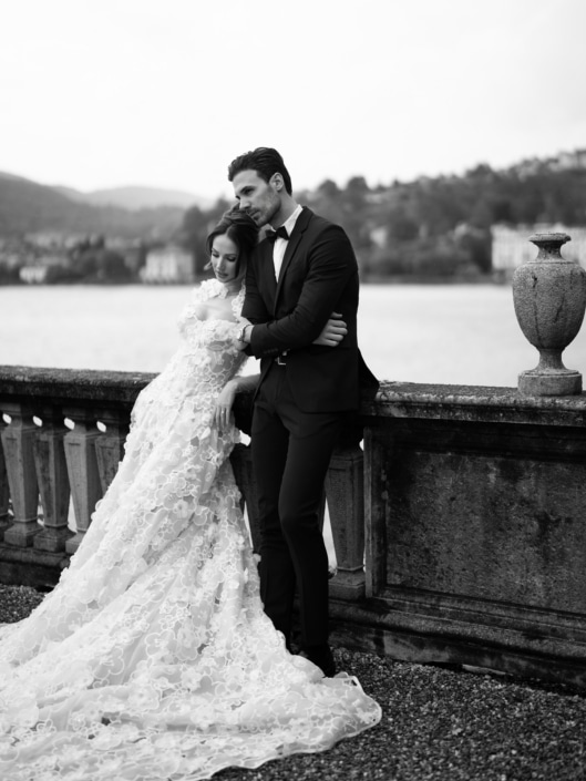 Agenzia Modelle Brescia • ARINA B • Fotomodella Influencer, WOMEN, Fotomodella Over 20, PIEDE/SHOES 37