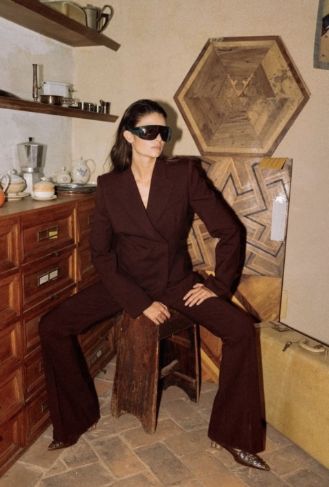 Agenzia Modelle Brescia • BEATRICE G • WOMEN, Fotomodella Legs / Hand, Fotomodella Over 30, Fotomodella Over 20