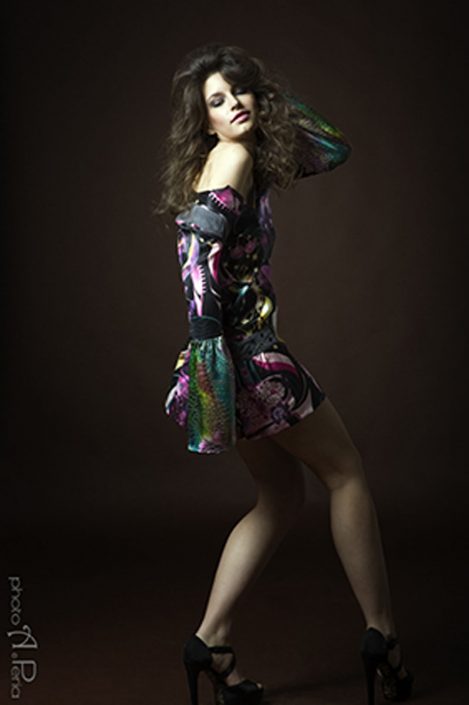 Agenzia Modelle Brescia • Benedetta S • DEVELOPMENT, Fotomodella Legs / Hand, Fotomodella Over 30, Fotomodella Over 20