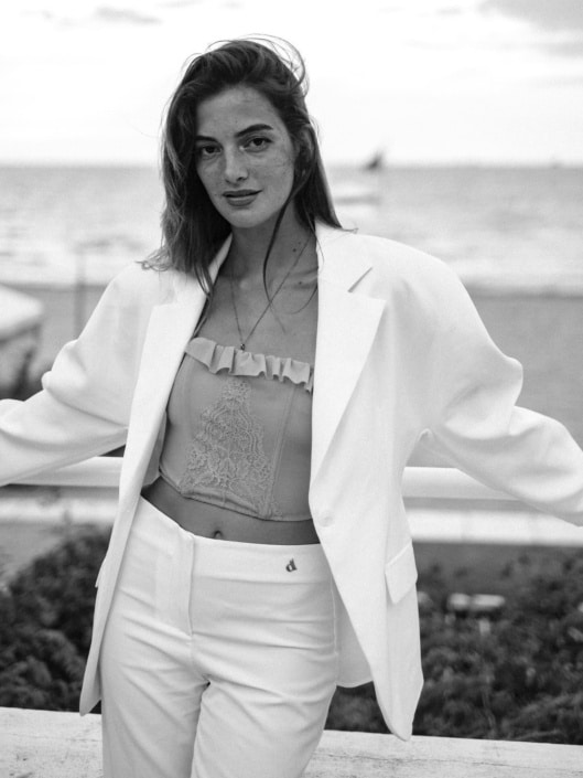 Agenzia Modelle Brescia • CAMILLA BA • Fotomodella Influencer, WOMEN, Fotomodella Over 20