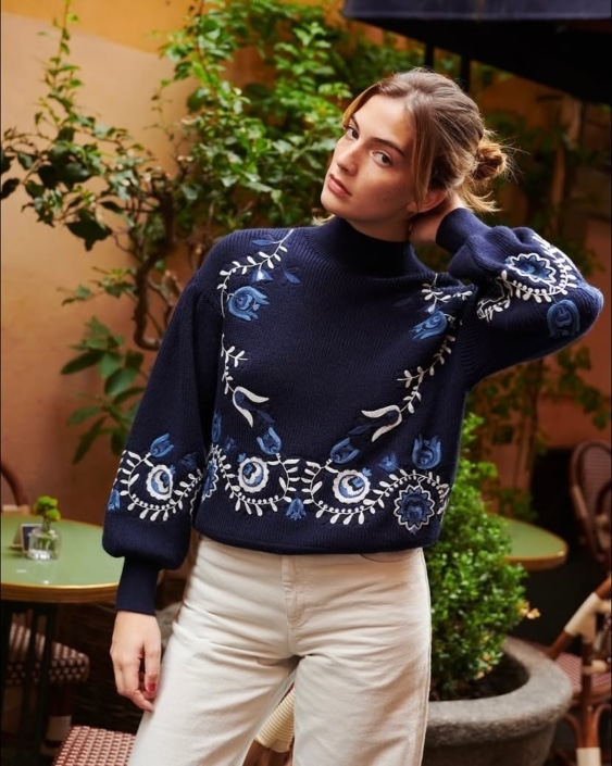 Agenzia Modelle Brescia • CAMILLA BA • Fotomodella Influencer, WOMEN, Fotomodella Over 20