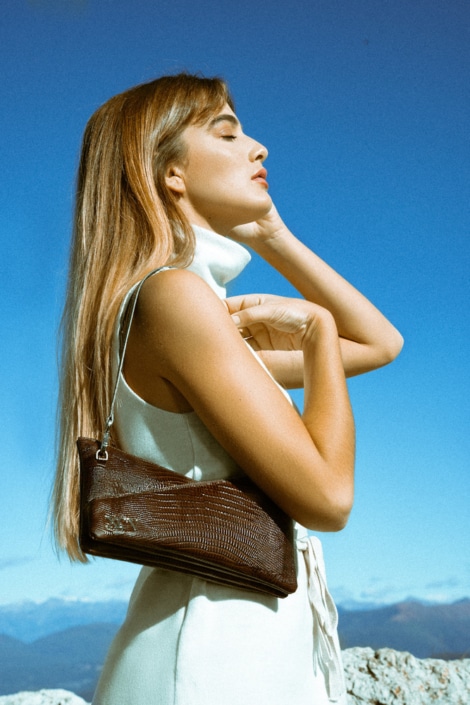 Agenzia Modelle Brescia • CAMILLA BA • Fotomodella Influencer, WOMEN, Fotomodella Over 20