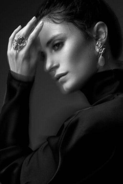 Agenzia Modelle Brescia • CHIARA BU • WOMEN, Fotomodella Legs / Hand, Fotomodella Over 20, PIEDE/SHOES 37