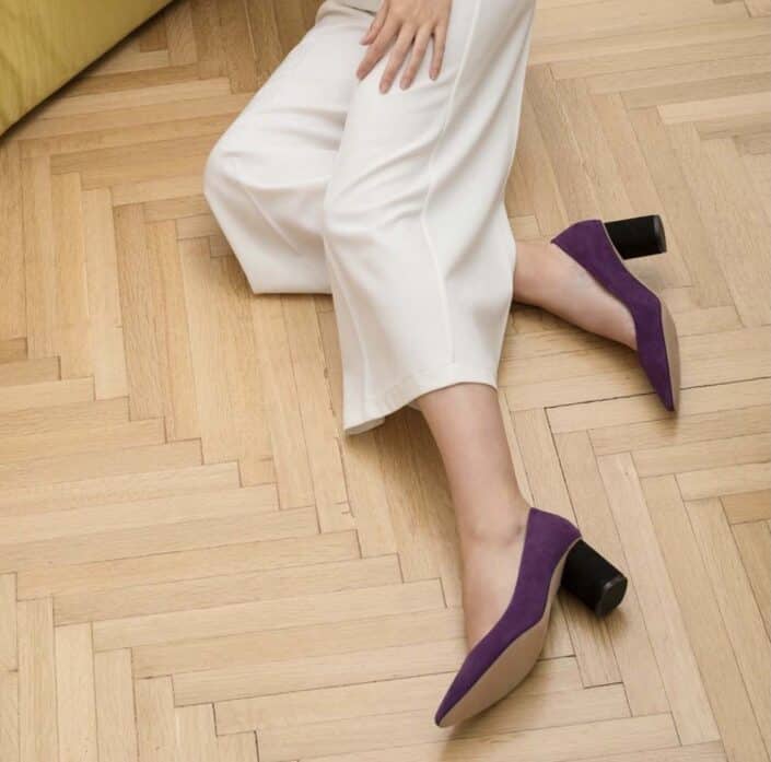 Agenzia Modelle Brescia • CHIARA BU • WOMEN, Fotomodella Legs / Hand, Fotomodella Over 20, PIEDE/SHOES 37