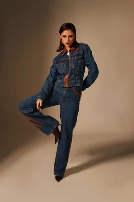 Agenzia Modelle Brescia • CHIARA BU • WOMEN, Fotomodella Legs / Hand, Fotomodella Over 20, PIEDE/SHOES 37