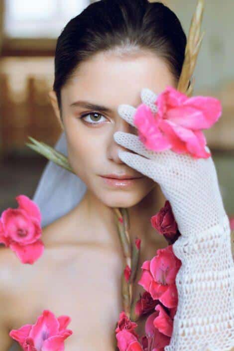 Agenzia Modelle Brescia • CHIARA BU • WOMEN, Fotomodella Legs / Hand, Fotomodella Over 20, PIEDE/SHOES 37