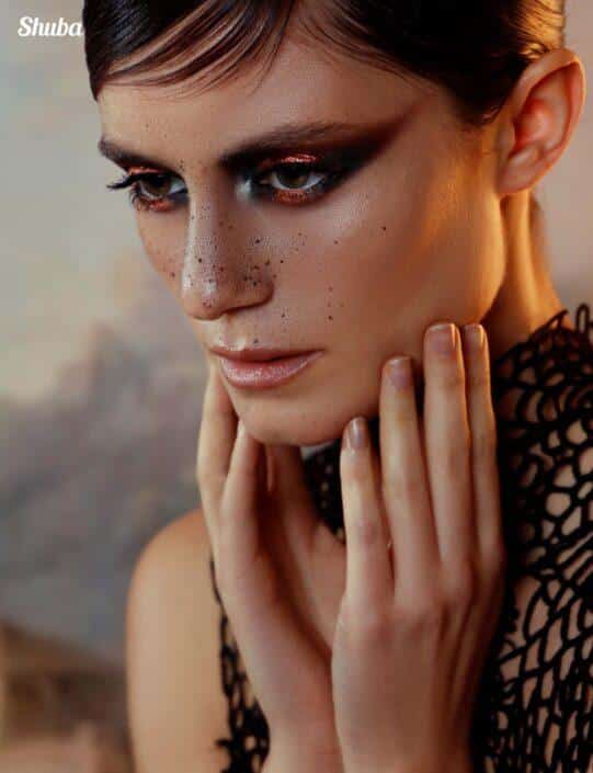 Agenzia Modelle Brescia • CHIARA BU • WOMEN, Fotomodella Legs / Hand, Fotomodella Over 20, PIEDE/SHOES 37