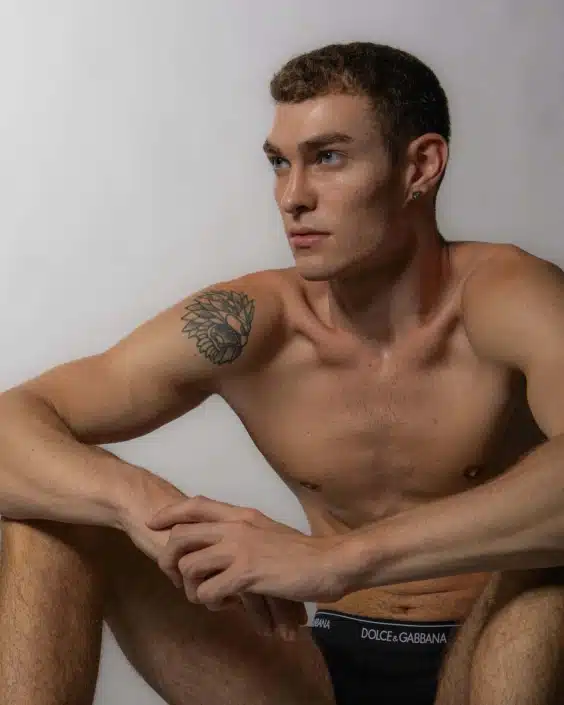 Agenzia Modelle Brescia • CHRISTIAN R • MEN, Fotomodello Uomo