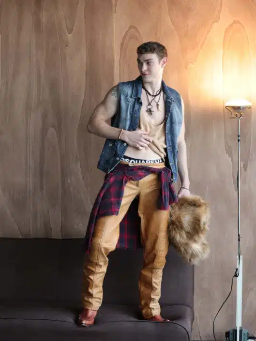 Agenzia Modelle Brescia • CHRISTIAN R • MEN, Fotomodello Uomo