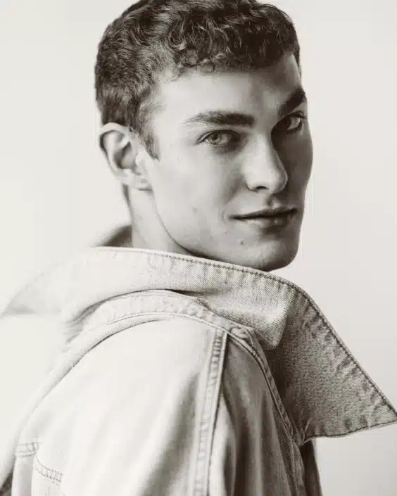 Agenzia Modelle Brescia • CHRISTIAN R • MEN, Fotomodello Uomo