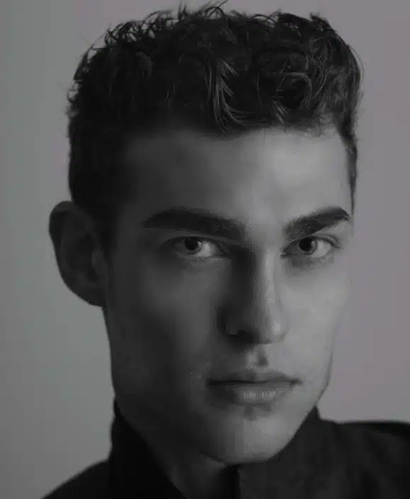 Agenzia Modelle Brescia • CHRISTIAN R • MEN, Fotomodello Uomo