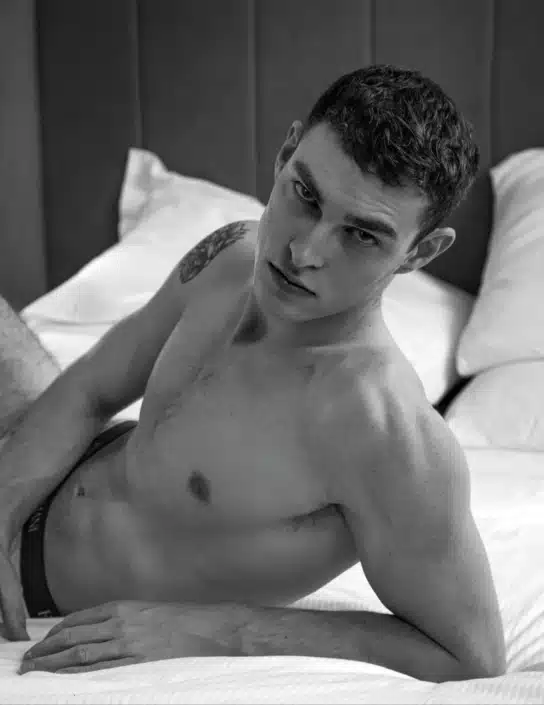 Agenzia Modelle Brescia • CHRISTIAN R • MEN, Fotomodello Uomo