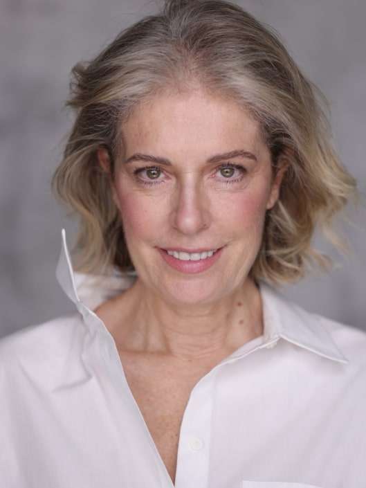 Agenzia Modelle Brescia &bull; CLOTILDE B &bull; SILVER, Fotomodella Over 40, Fotomodella Over 50, Fotomodella Over 60, Fotomodella Over 70