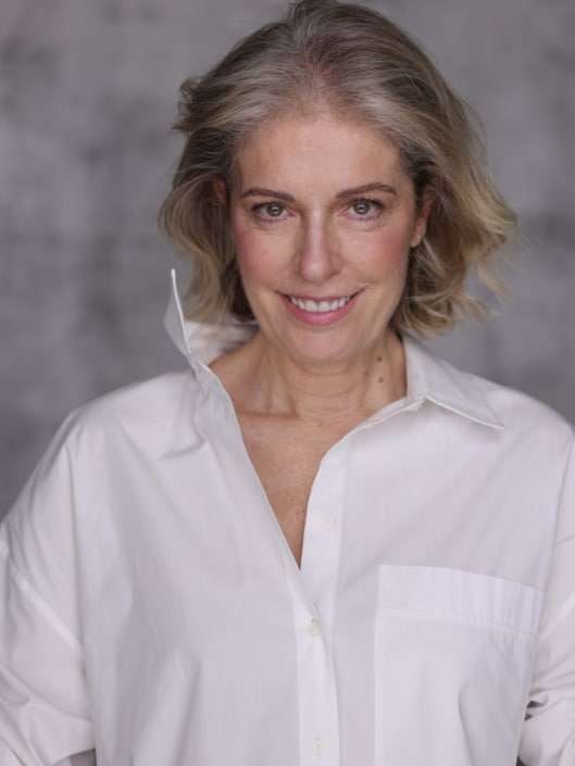 Agenzia Modelle Brescia &bull; CLOTILDE B &bull; SILVER, Fotomodella Over 40, Fotomodella Over 50, Fotomodella Over 60, Fotomodella Over 70