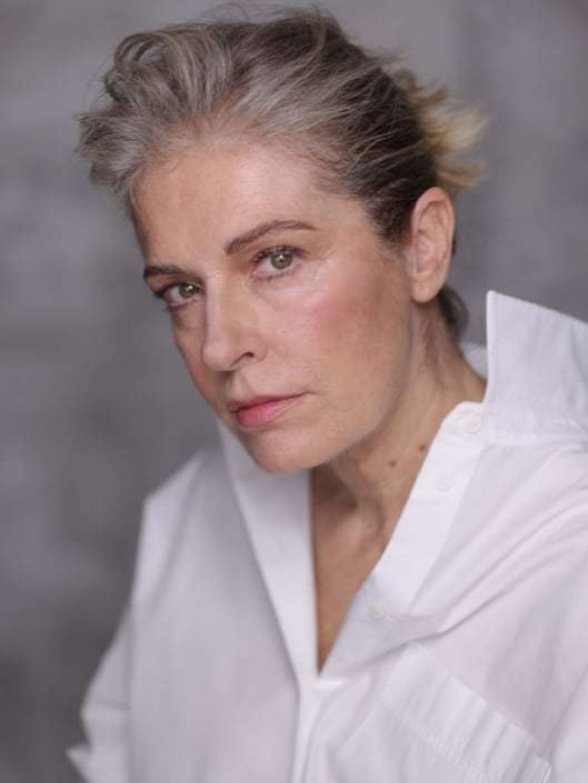 Agenzia Modelle Brescia &bull; CLOTILDE B &bull; SILVER, Fotomodella Over 40, Fotomodella Over 50, Fotomodella Over 60, Fotomodella Over 70