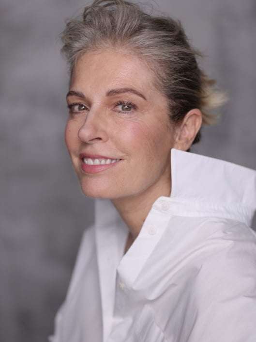 Agenzia Modelle Brescia &bull; CLOTILDE B &bull; SILVER, Fotomodella Over 40, Fotomodella Over 50, Fotomodella Over 60, Fotomodella Over 70