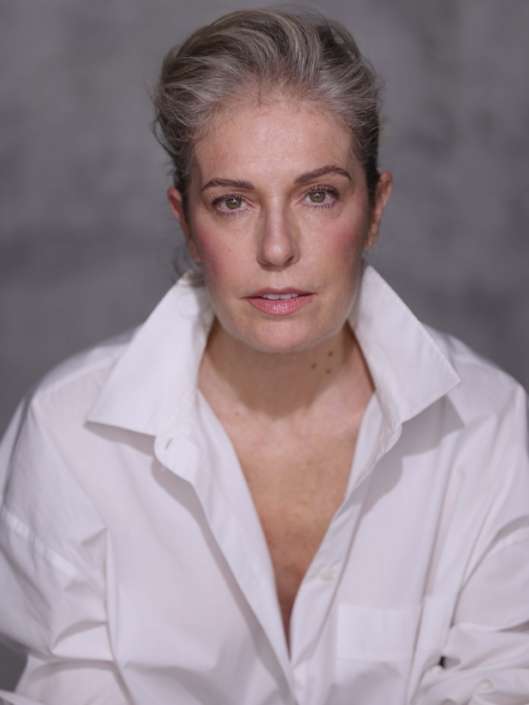 Agenzia Modelle Brescia &bull; CLOTILDE B &bull; SILVER, Fotomodella Over 40, Fotomodella Over 50, Fotomodella Over 60, Fotomodella Over 70