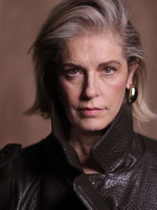 Agenzia Modelle Brescia &bull; CLOTILDE B &bull; SILVER, Fotomodella Over 40, Fotomodella Over 50, Fotomodella Over 60, Fotomodella Over 70