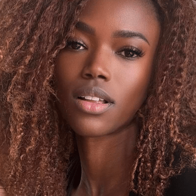 Agenzia Modelle Brescia &bull; AURORA F &bull; Donna