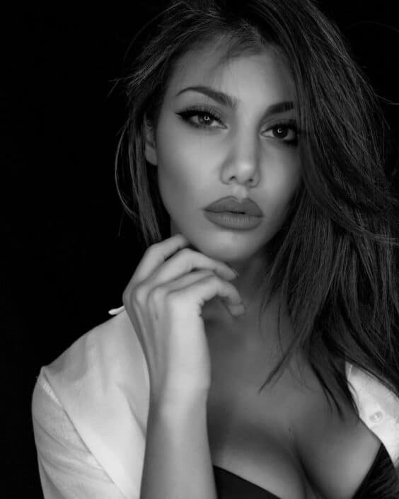 Agenzia Modelle Brescia • FEDERICA TO • NEW FACES, Fotomodella Over 20, Fotomodello Under 18, Fotomodella