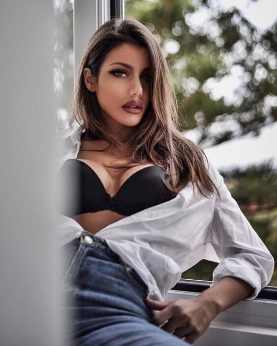 Agenzia Modelle Brescia • FEDERICA TO • NEW FACES, Fotomodella Over 20, Fotomodello Under 18, Fotomodella