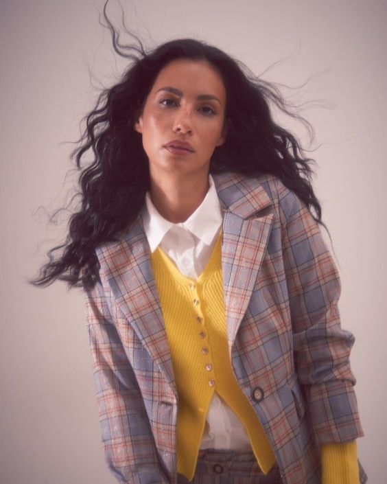 Agenzia Modelle Brescia • FLAMINIA R • Fotomodella Influencer, WOMEN, Fotomodella Over 20